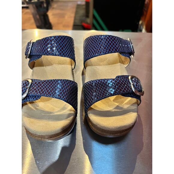 Dansko Women’s Sandals Size 39 US 8.5-9 Wedge Heel Blue Buckle Strappy Comfort - Picture 5 of 9
